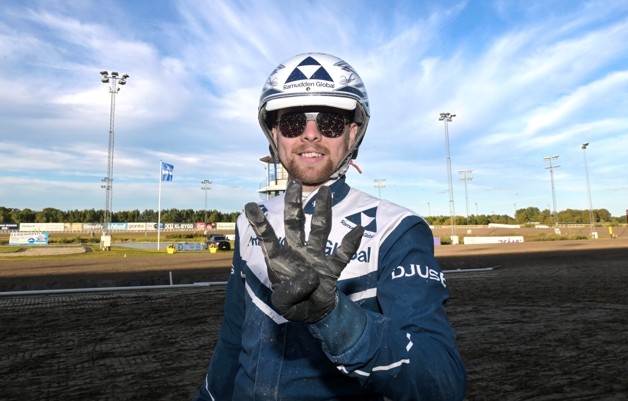 Bild “V75®: Magnus A Djuse kung på Jägersro”